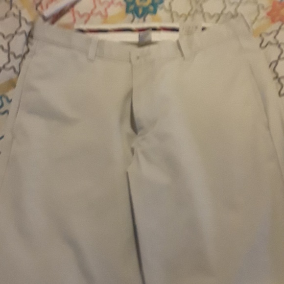Chinos - Picture 3 of 4
